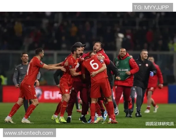 鲁能与申花激情对决海报揭晓期待精彩赛事共赴足球盛宴